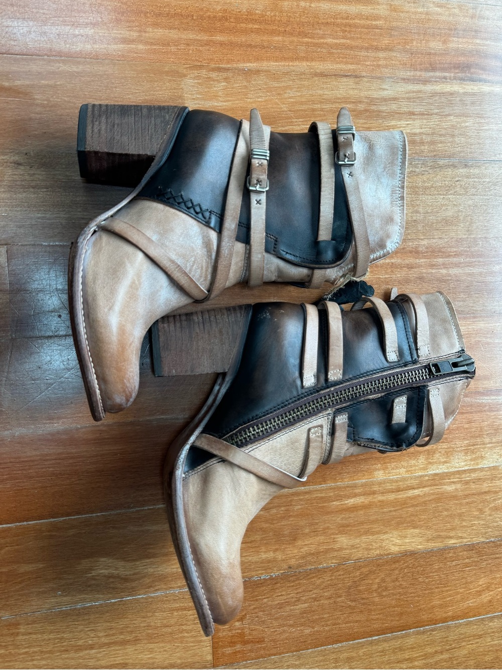 freebird Two-Tone Taupe and Black Leather Heeled Ankle Boots - Picture 4 of 6